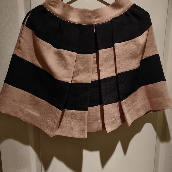 BCBGeneration blush pink and black striped skirt - Picture 4 of 4
